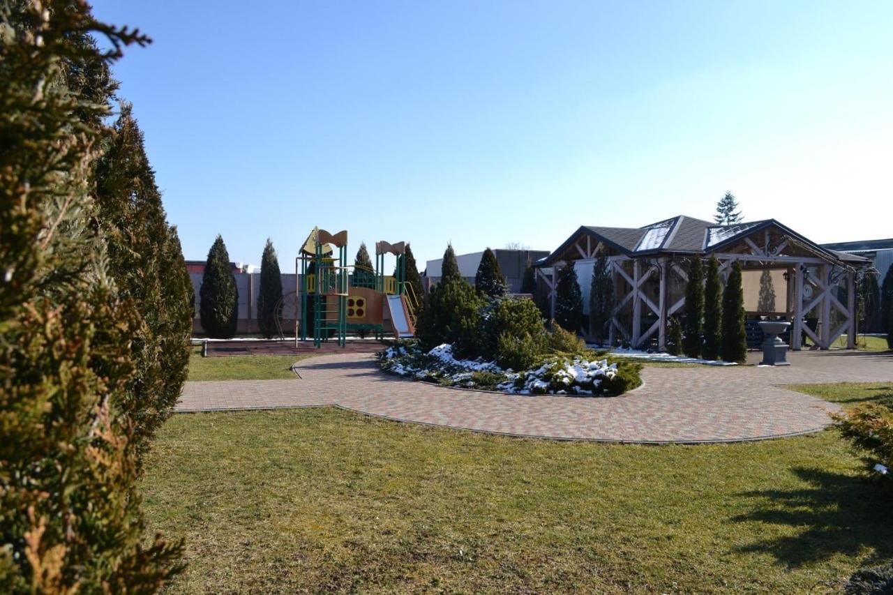 Hotel Perlyna Ars Stryi Exterior foto